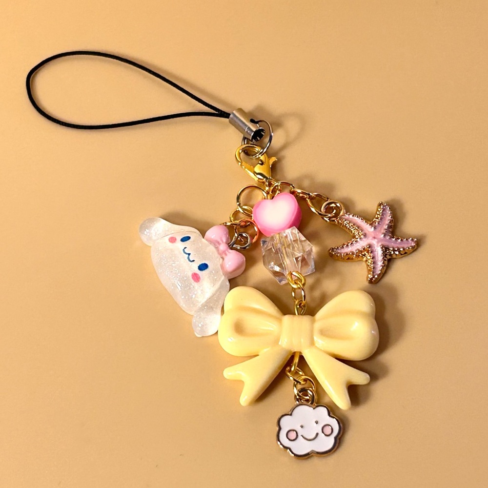 Cinnamoroll Phone Charm
